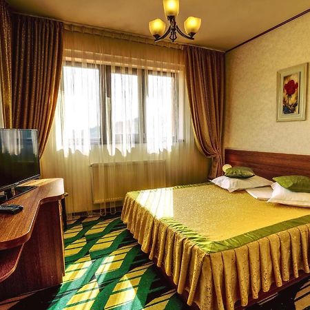 Aqua Party Victoria (Iasi) Ngoại thất bức ảnh
