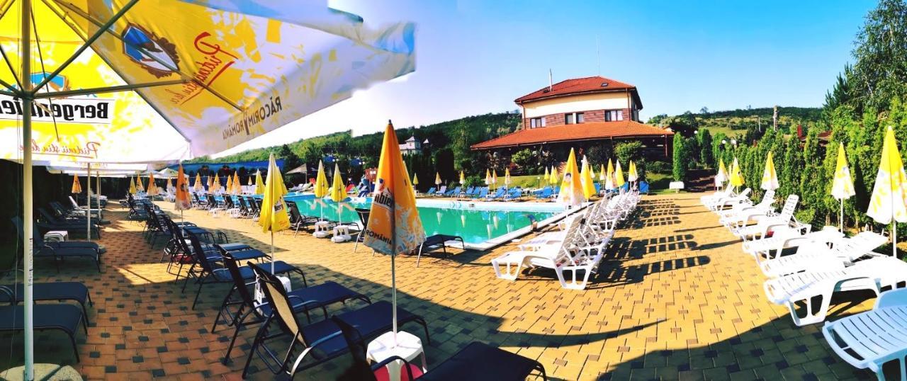 Aqua Party Victoria (Iasi) Ngoại thất bức ảnh